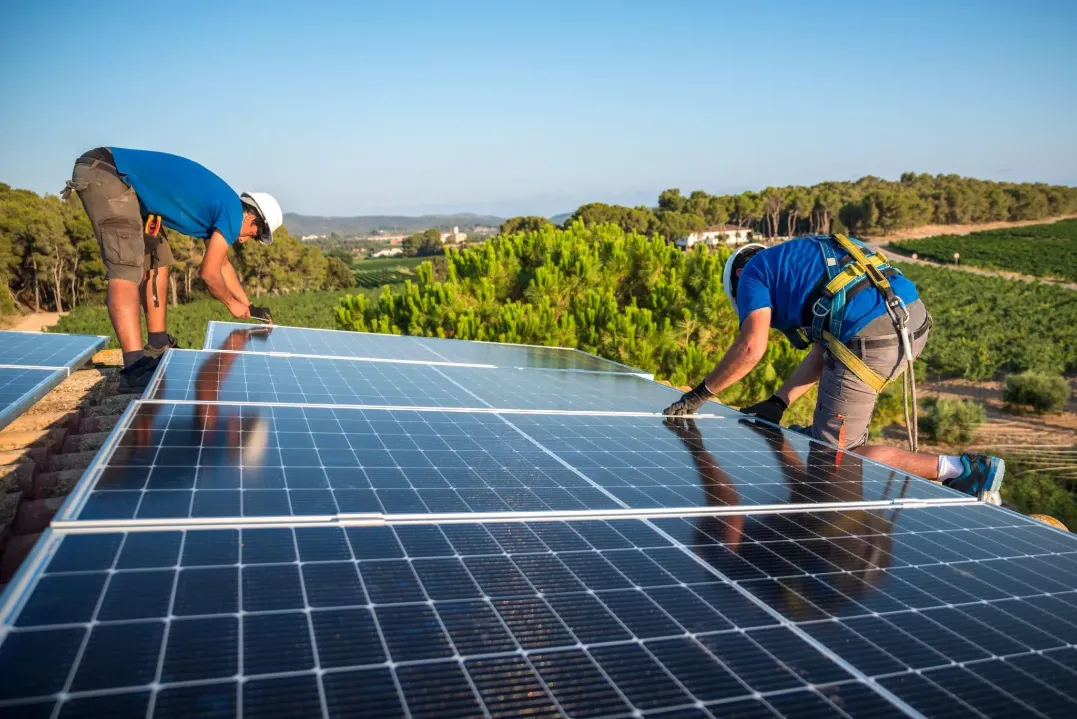 best on grid solar power pant in kerala on grid solar system image